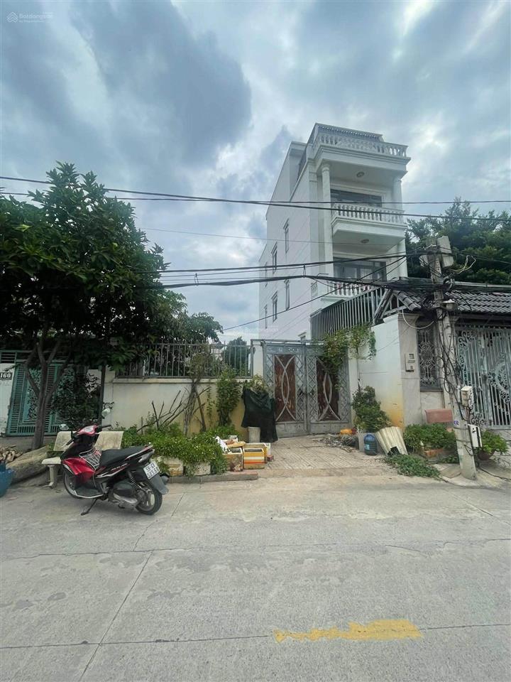Bán nhà mặt phố 4 tầng view kênh tại thạnh lộc 25, giá cực chất 16,5 tỷ 700m2 200m2 thổ cư 4pn, 4wc