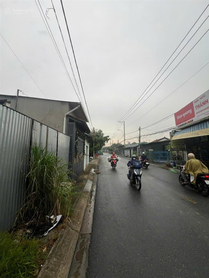 Bán đất tặng nhà c4 mt đường đặng thúc vịnh, 5x22m hướng đn giá cực nét