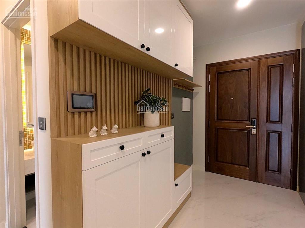 Em trang chuyên bán tại florita có nhiều hàng giá tốt 2tỷ400 1pn,  0985 512 ***