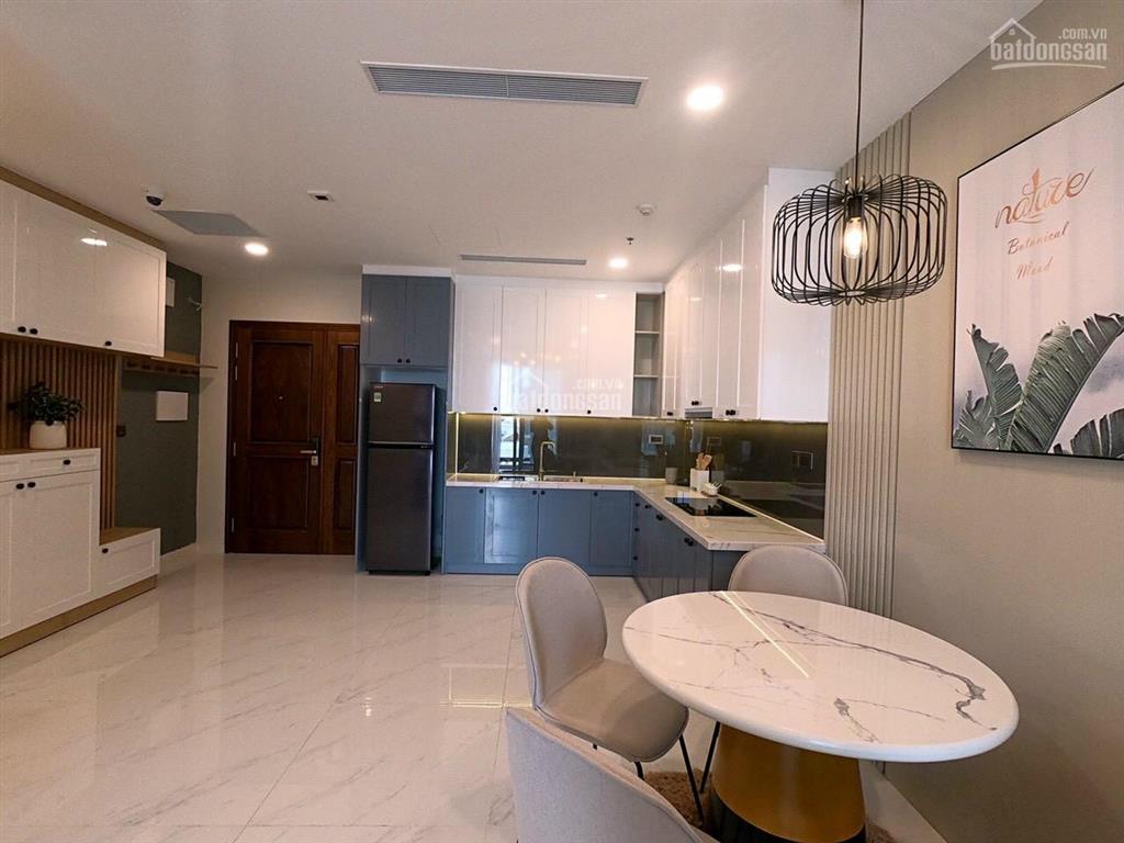 Em trang chuyên bán tại florita có nhiều hàng giá tốt 2tỷ400 1pn,  0985 512 ***