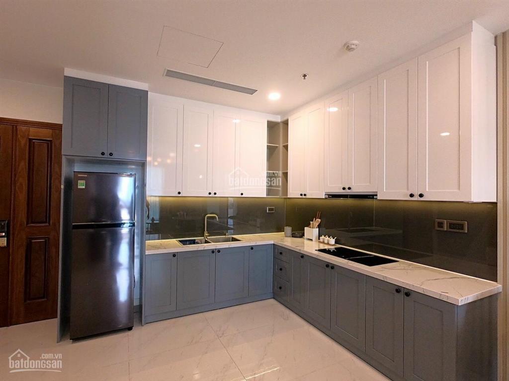 Em trang chuyên bán tại florita có nhiều hàng giá tốt 2tỷ400 1pn,  0985 512 ***