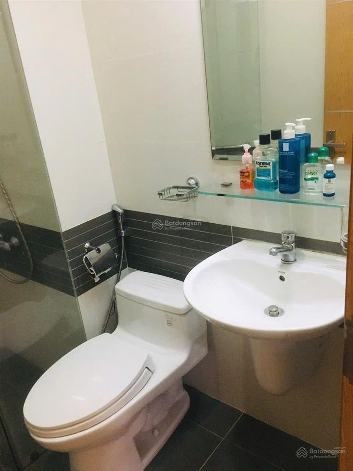 Kẹt tiền cần bán căn hộ 2pn1wc 66m2 giá 4,850 tỷ  0985 512 *** xem nhà