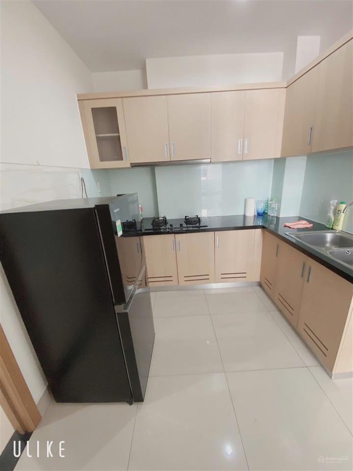 Kẹt tiền cần bán căn hộ 2pn1wc 66m2 giá 4,850 tỷ  0985 512 *** xem nhà