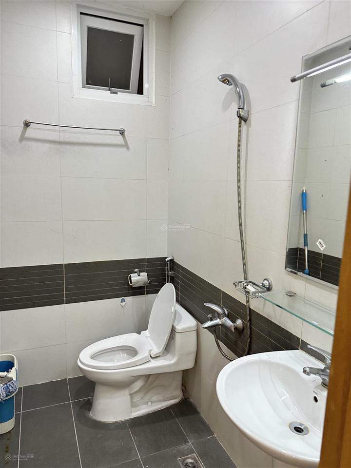 Bán cc 2pn, 1wc tại him lam riverside, giá 5,05 tỷ, 66m2  0985 512 *** trang