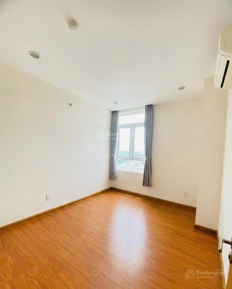 Căn hộ cc giá tốt, view đẹp tại him lam riverside, 4,48 tỷ, 66m2  0985 512 *** trang