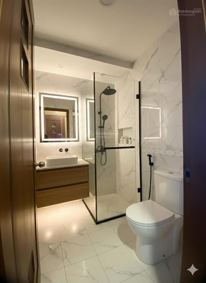 Hơn 17 tỷ 50m ngõ ô tô ngụy như kon tum gần phố.