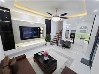 Dành cho gia đình trẻ (xách vali về ở ngay) bán nhà quan nhân 31m, 3 ngủ chỉ 7.99 tỷ.