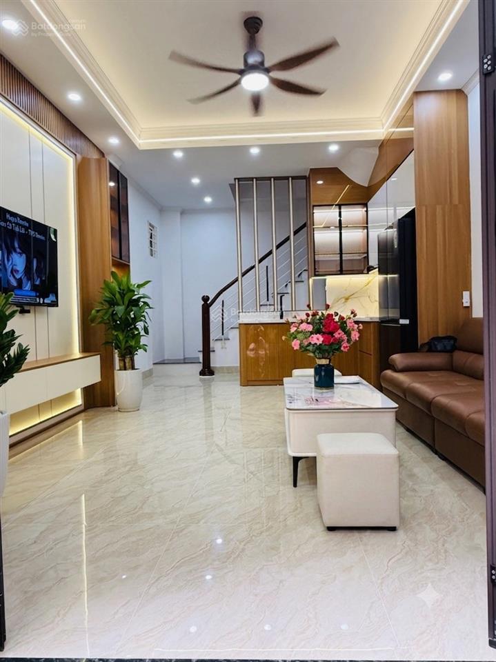 Bán nhà đẹp thanh xuân  bùi xương trạch  ôtô đỗ cửa ngõ thông  kinh doanh nhỏ  chỉ hơn 10 tỷ.