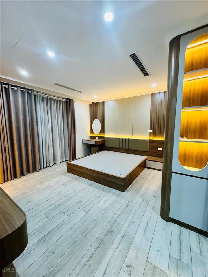 Bán chung cư nguyễn tuân  vị trí vip  3 ngủ  hơn 8 tỷ