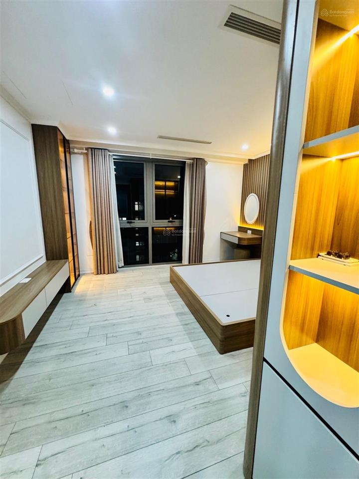 Bán chung cư nguyễn tuân  vị trí vip  3 ngủ  hơn 8 tỷ