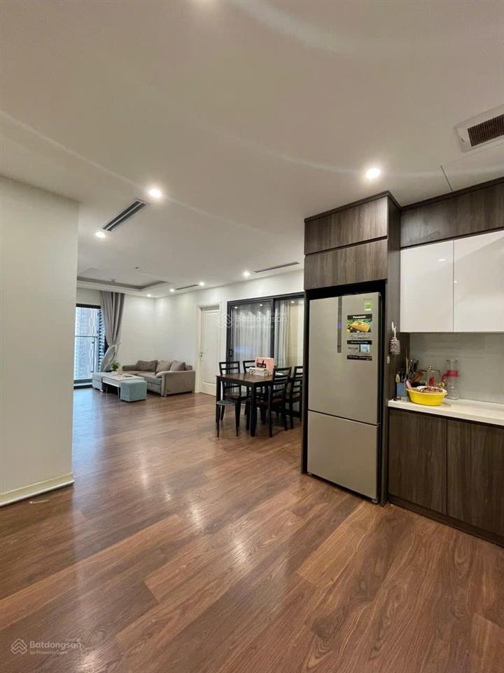Bán chung cư 3 ngủ imperia garden nguyễn tuân hơn 9 tỷ.