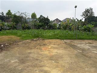 Đất ba vì, 800m2 mặt tiền chạy quanh đất, cần tìm chủ mới