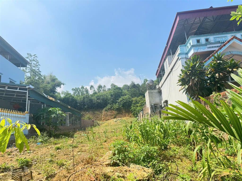 Đất yên trung, 500m2, thổ cư 200m, mặt tiền 10m