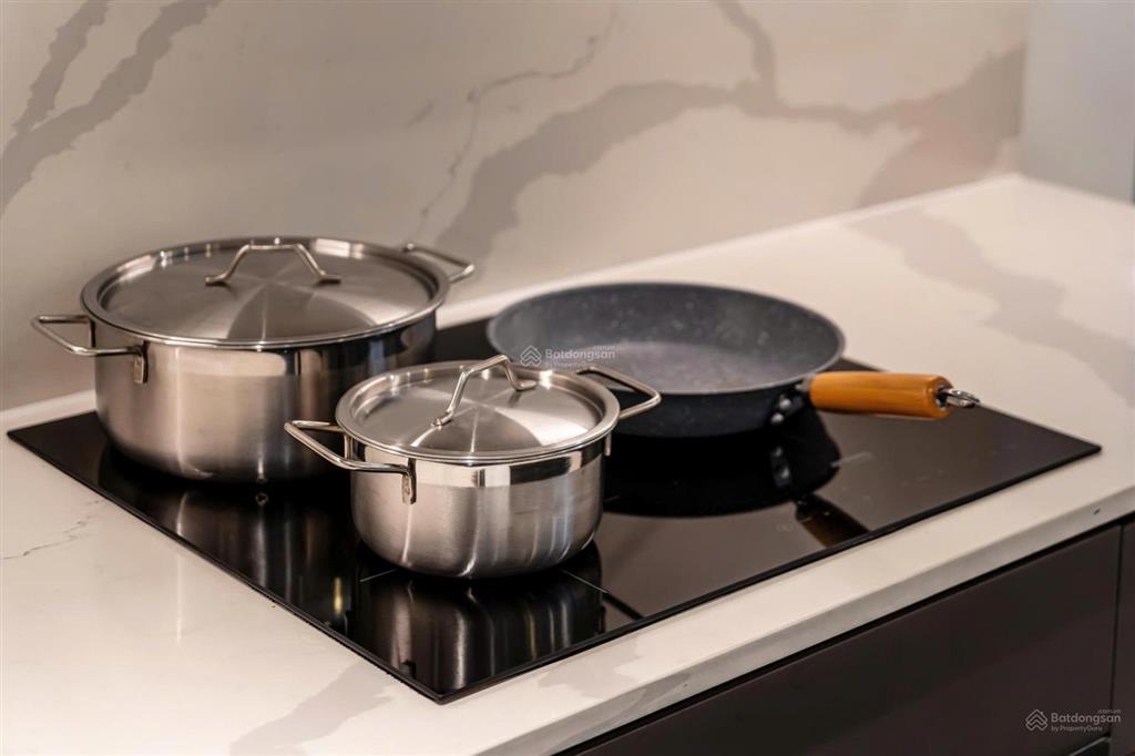 Chính chủ bán the crest residence thủ thiêm 115m2, 2pn+1, sẵn sổ, giá tốt 31.5 tỷ