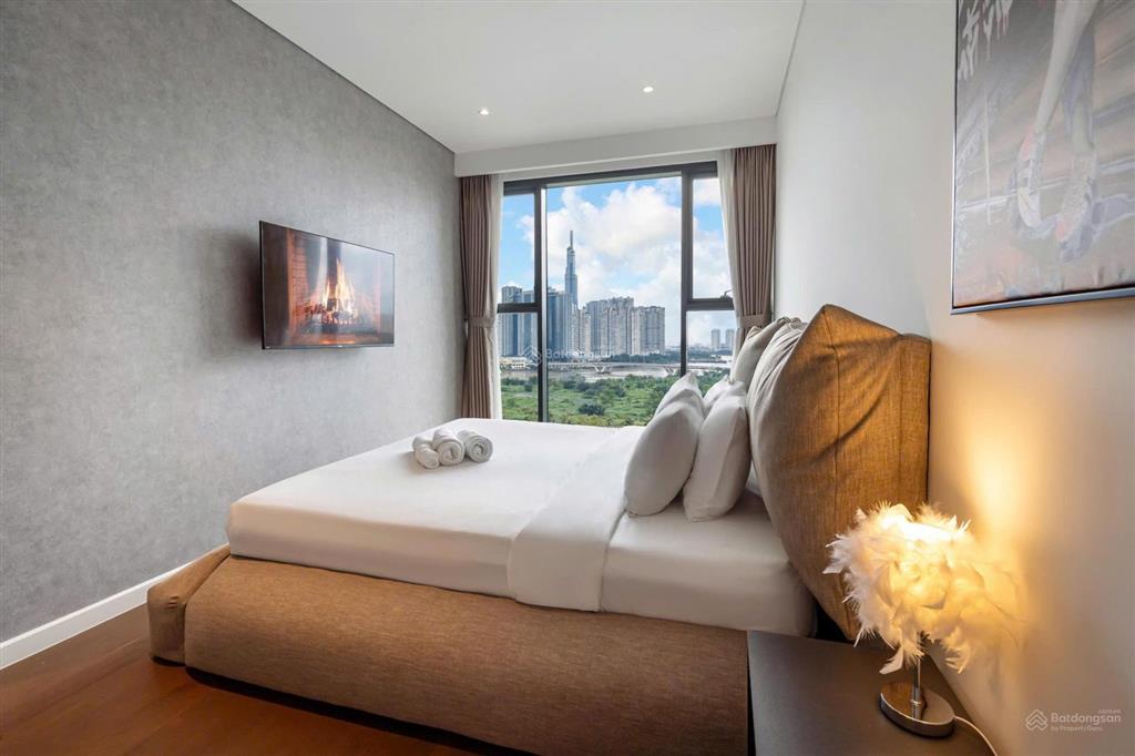 Chính chủ bán the crest residence thủ thiêm 115m2, 2pn+1, sẵn sổ, giá tốt 31.5 tỷ