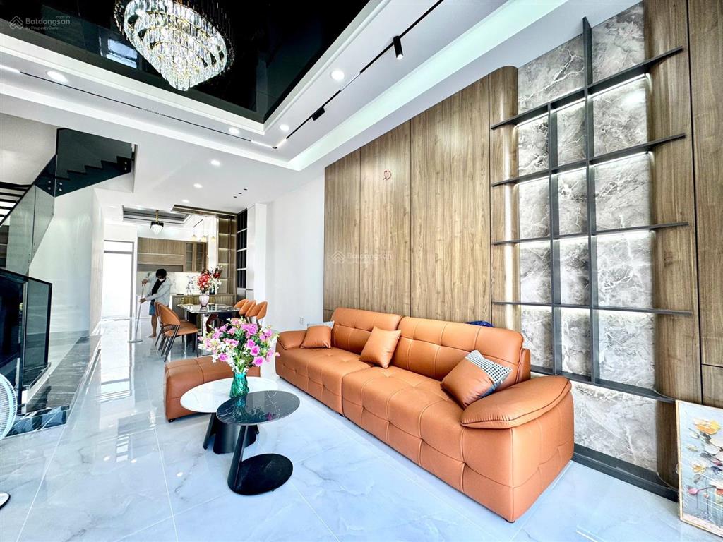 Bán gấp căn nhà phố tại the sol city, 4,5 tỷ, 5x15m, hàng hiếm tại the sol