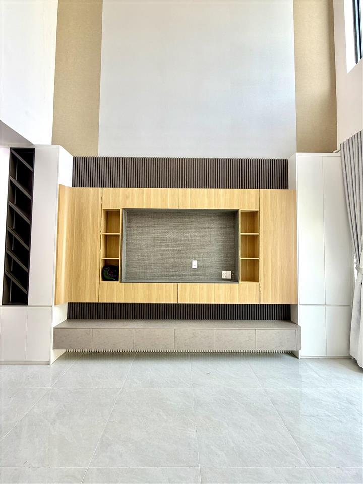 Nhà gác lửng mới xuất hiện ngay trung tâm chợ gò đen,cách ql1a 200m mua ở,đầu tư,cho thuê bao lời