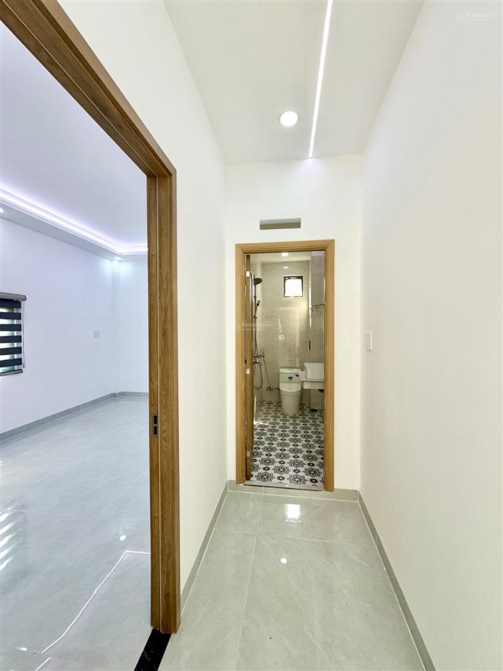 Nhà gác lửng mới xuất hiện ngay trung tâm chợ gò đen,cách ql1a 200m mua ở,đầu tư,cho thuê bao lời