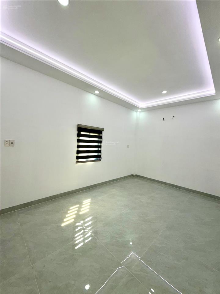 Nhà gác lửng mới xuất hiện ngay trung tâm chợ gò đen,cách ql1a 200m mua ở,đầu tư,cho thuê bao lời