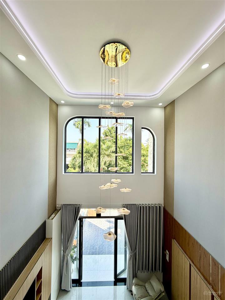 Nhà gác lửng mới xuất hiện ngay trung tâm chợ gò đen,cách ql1a 200m mua ở,đầu tư,cho thuê bao lời