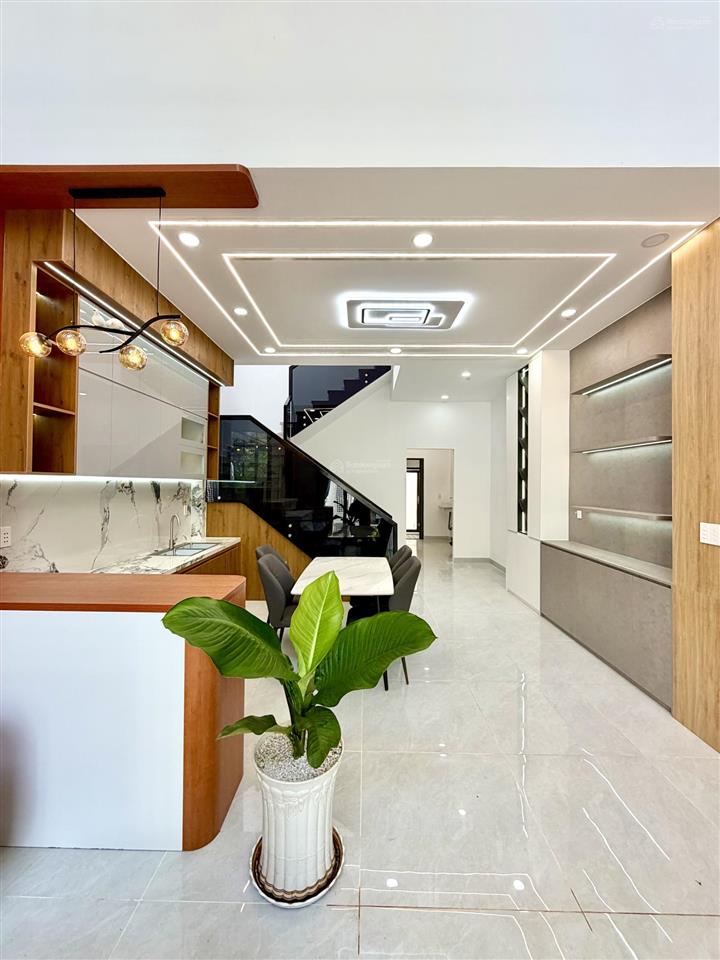 Nhà gác lửng đường mười cày, đối diện kdc phát hải cách ql1a 1,5km, 5x18m nở hậu 6m, đường 3m