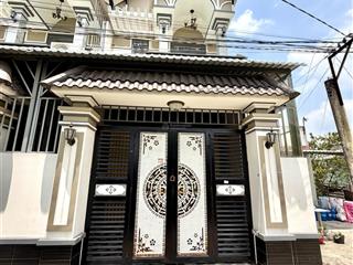 Cơ hội hiếm nhà rẻ nhất khugiá chỉ 1tỷ75 không có căn thứ 2đối diện thcs phước hậu cần giuộc la