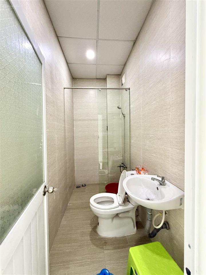 Nhà 2 mặt tiền kinh doanh ở ấp cầu xây, 2tỷ2 shr nằm trong kdc đông, gần chợ, trường học, kcn