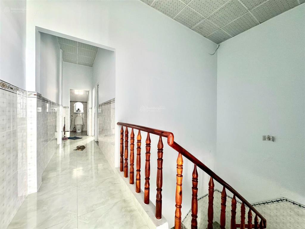 Bán nr 100m2 tại đồng tâm, 1,85 tỷ, 4pn, 2wc, shr hoàn công, mt đường thông thuận tiện kd