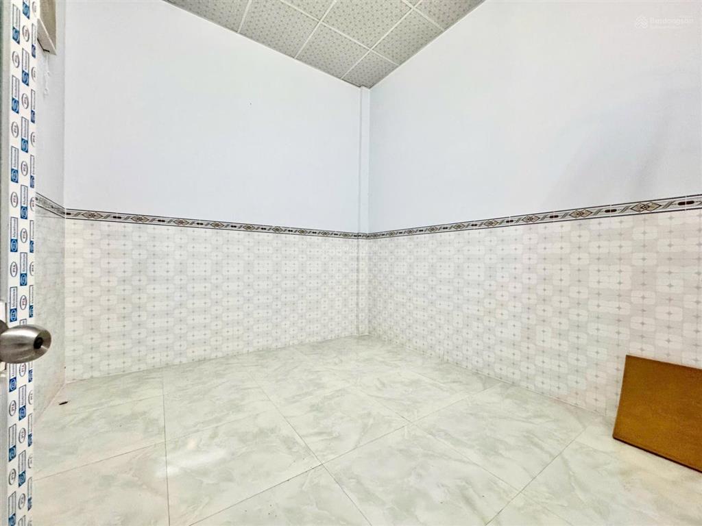 Bán nr 100m2 tại đồng tâm, 1,85 tỷ, 4pn, 2wc, shr hoàn công, mt đường thông thuận tiện kd