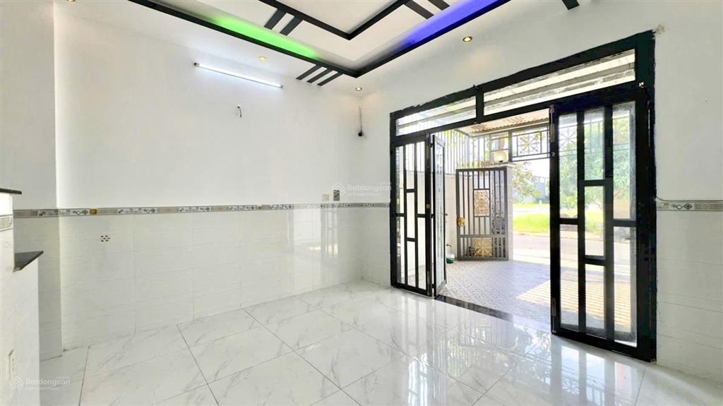 Hàng hiếm tại kđt 5 sao 1, 4pn, 3wc, 100m2 tại đường số 7, giá ưu đãi 3,7 tỷ hoàn công đầy đủ