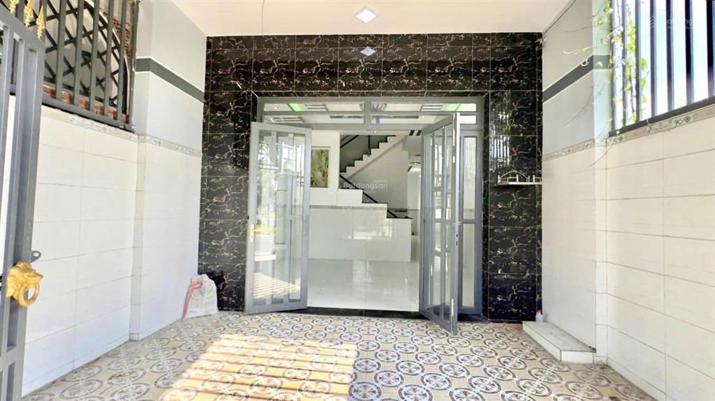 Hàng hiếm tại kđt 5 sao 1, 4pn, 3wc, 100m2 tại đường số 7, giá ưu đãi 3,7 tỷ hoàn công đầy đủ