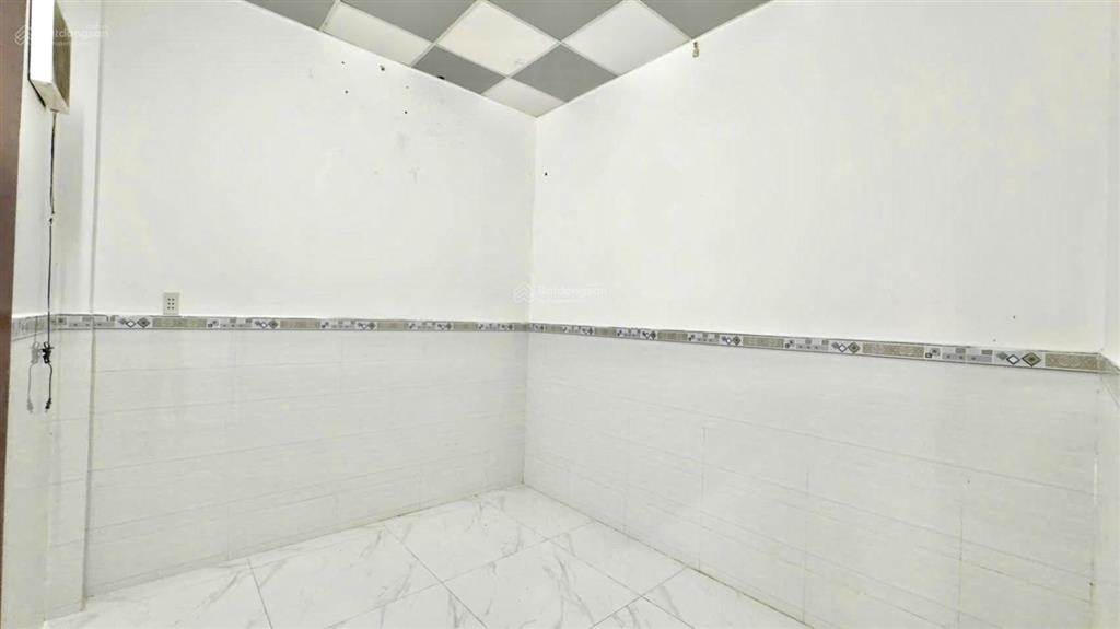 Hàng hiếm tại kđt 5 sao 1, 4pn, 3wc, 100m2 tại đường số 7, giá ưu đãi 3,7 tỷ hoàn công đầy đủ