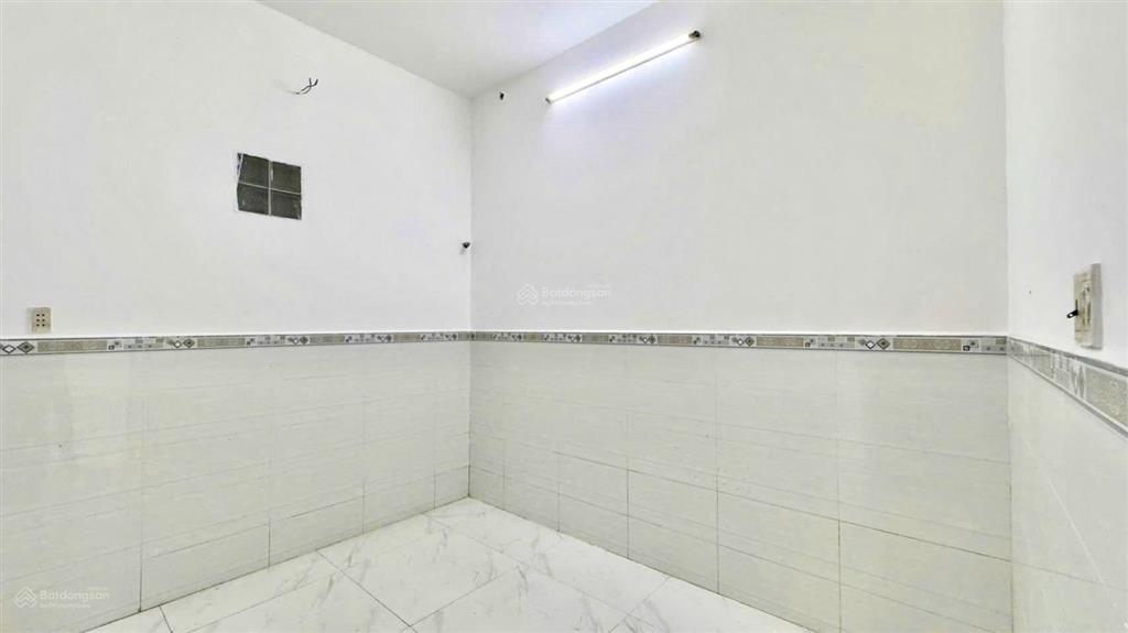 Hàng hiếm tại kđt 5 sao 1, 4pn, 3wc, 100m2 tại đường số 7, giá ưu đãi 3,7 tỷ hoàn công đầy đủ