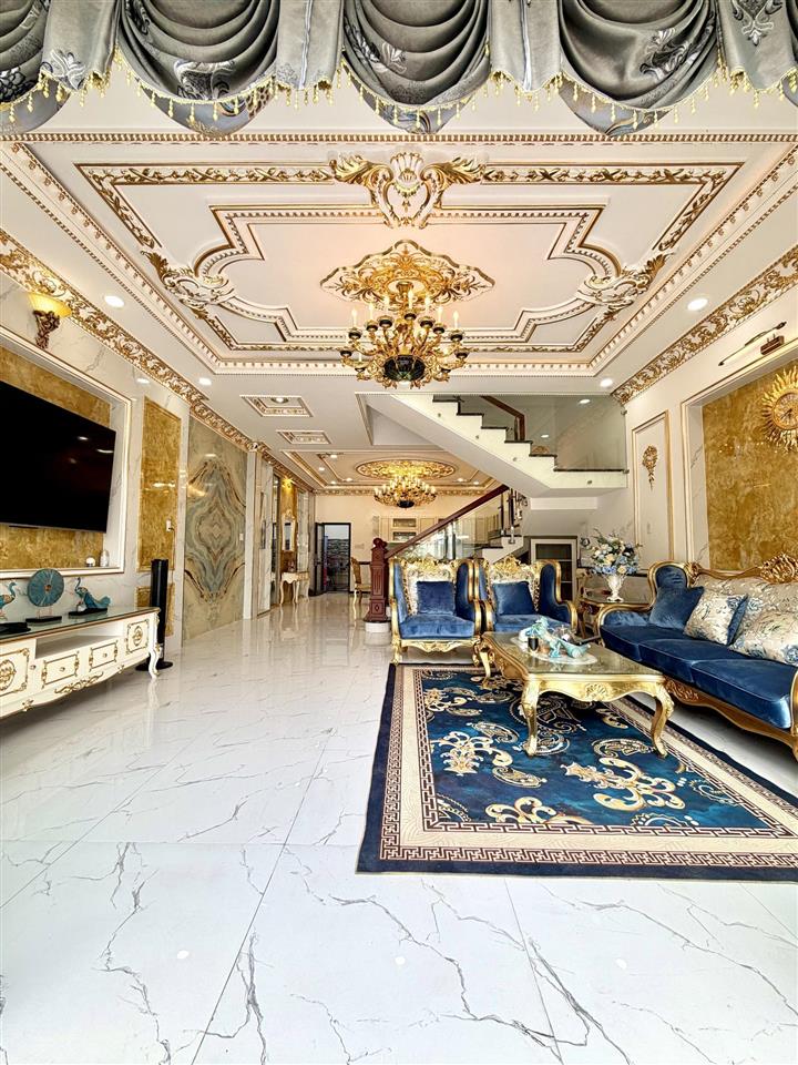 Nhà tân cổ điển 6,18 tỷ, 90m2 view đẹp tại đường số 1, five star eco city, hoàn công đầy đủ