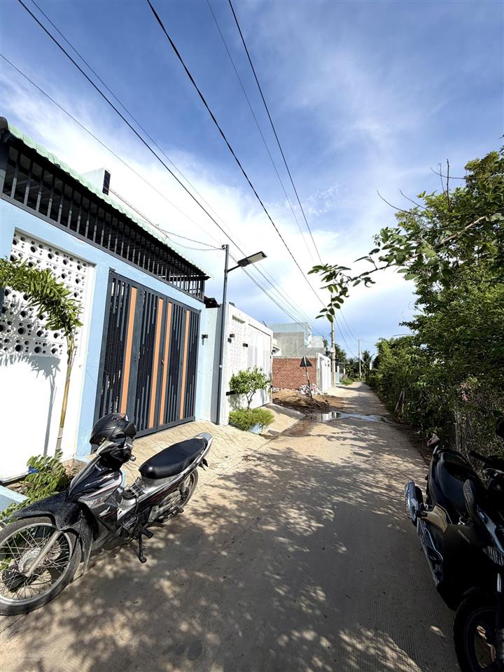 Bán nr view đẹp đường thông thuận tiện kinh doanh tại phước lợi, 1,945 tỷ, 106m2, 3pn, 2wc