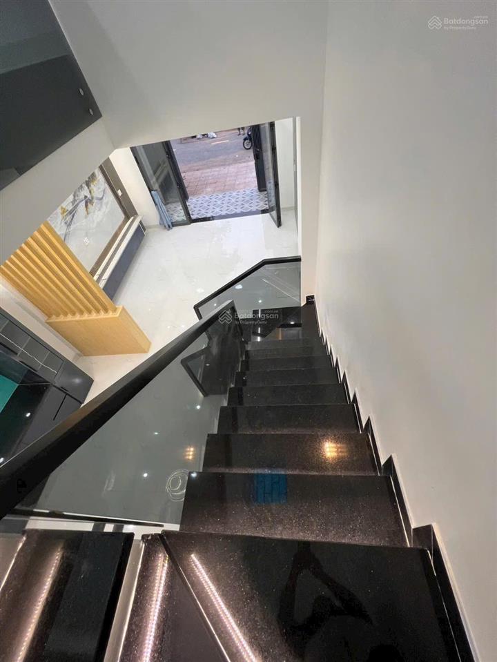 Hạ giá 200tr the sol city, chỉ 4,19 tỷ, 80m2, view đẹp, phong thủy tốt