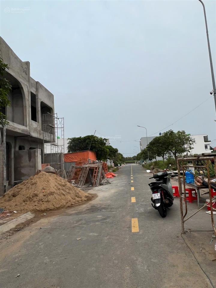 Hạ giá 200tr the sol city, chỉ 4,19 tỷ, 80m2, view đẹp, phong thủy tốt
