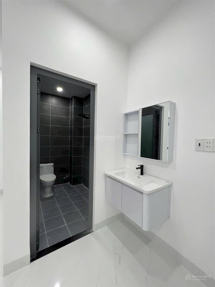 Hạ giá 200tr the sol city, chỉ 4,19 tỷ, 80m2, view đẹp, phong thủy tốt