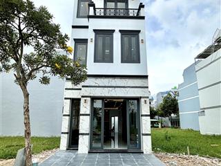 Bán nhà riêng tại five star eco city, 5,14 tỷ, 99m2, 5pn, 5wc, đầy đủ nội thất
