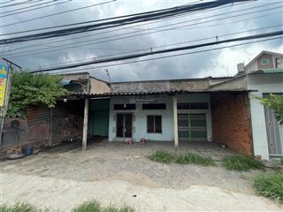 Bán đất có nhà tại quốc lộ 1a, thạnh đức, bến lức, 3,9 tỷ, 215,4 m2