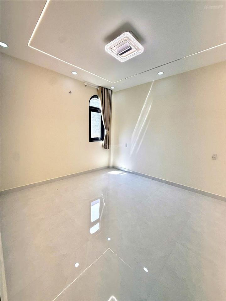 Căn góc thoáng 2 mt phước lý giá tốt 2,550 dt 4 x 22m shr 3 ngủ 1 p thờ 2 wc