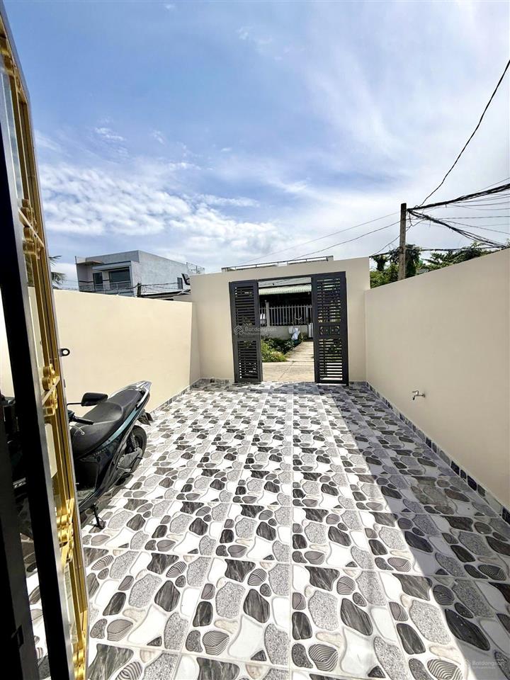 Căn góc thoáng 2 mt phước lý giá tốt 2,550 dt 4 x 22m shr 3 ngủ 1 p thờ 2 wc