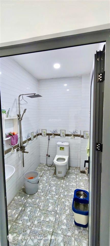 Cho thuê nr 4pn, 4wc, giá ưu đãi 10 triệu, 100m2 tại five star eco city