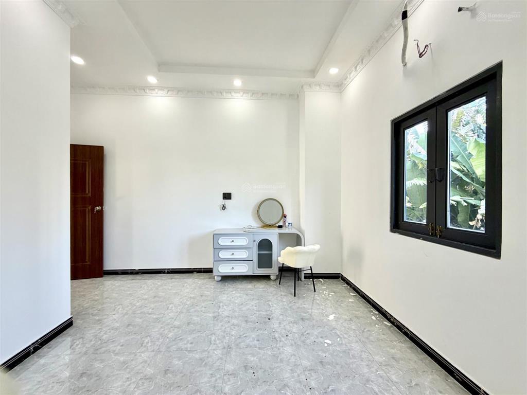 Nhà tân cổ điển giá tốt 3tỷ29 đối diện ubnd xã phước lý, vị trí đẹp, tiềm năng 4,2mx17 nở hậu 5,3m