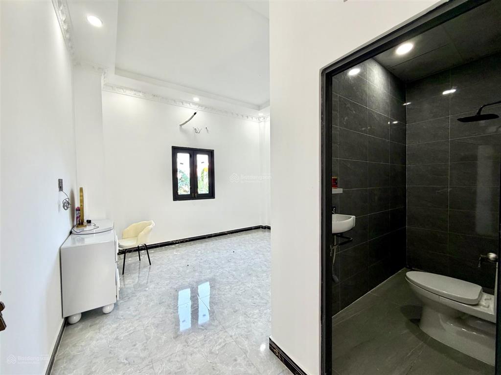 Nhà tân cổ điển giá tốt 3tỷ29 đối diện ubnd xã phước lý, vị trí đẹp, tiềm năng 4,2mx17 nở hậu 5,3m
