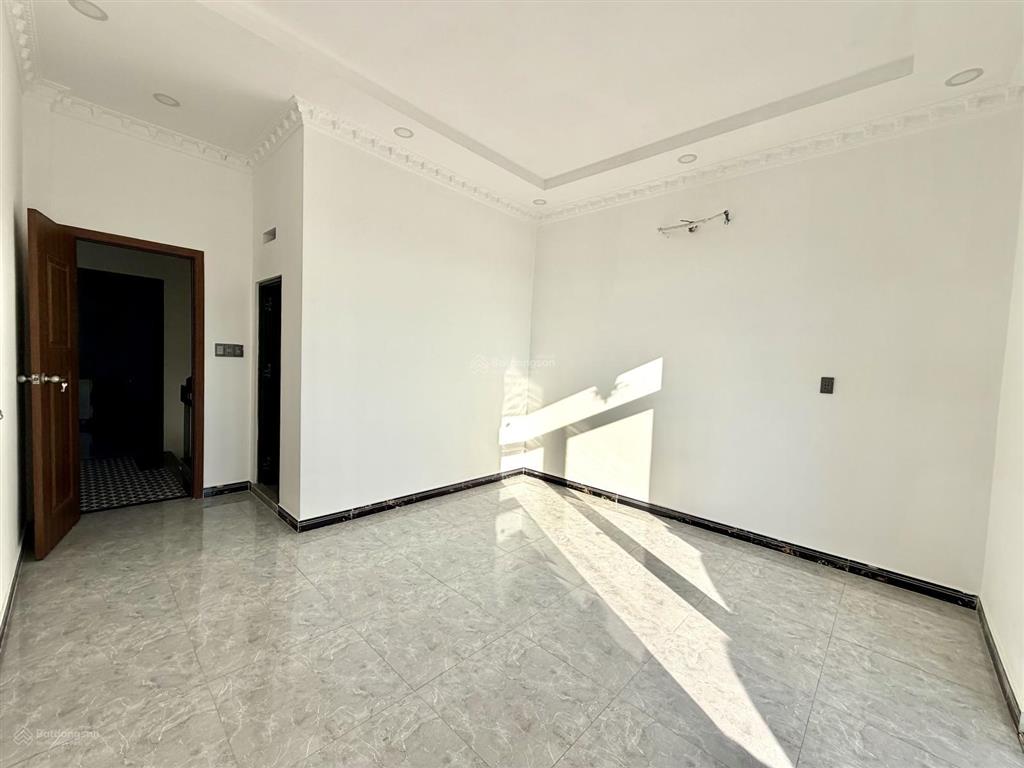Nhà tân cổ điển giá tốt 3tỷ29 đối diện ubnd xã phước lý, vị trí đẹp, tiềm năng 4,2mx17 nở hậu 5,3m