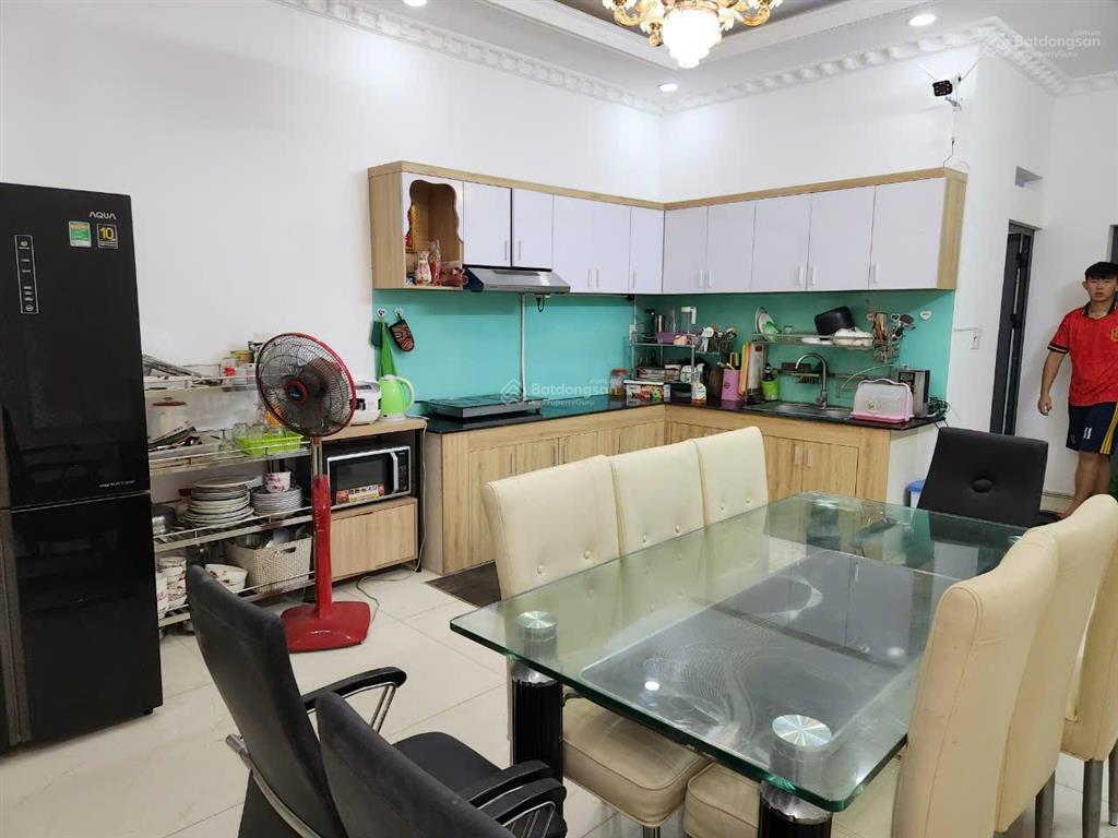 Cho thuê nhà riêng tại five star eco city, 13 triệu, 100m2, 4pn, 4wc full nội thất