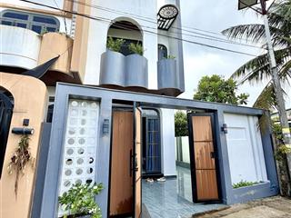 Hàng hiếm! nhà phố 1 lầu 6,7x20m gần kcn cầu tràm đường xe hơi shr hoàn công chỉ 1tỷ980tr bớt lộc