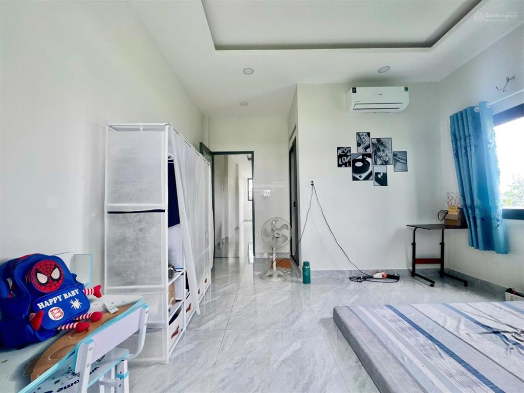 Hàng hiếm! nhà phố 1 lầu 6,7x20m gần kcn cầu tràm đường xe hơi shr hoàn công chỉ 1tỷ980tr bớt lộc