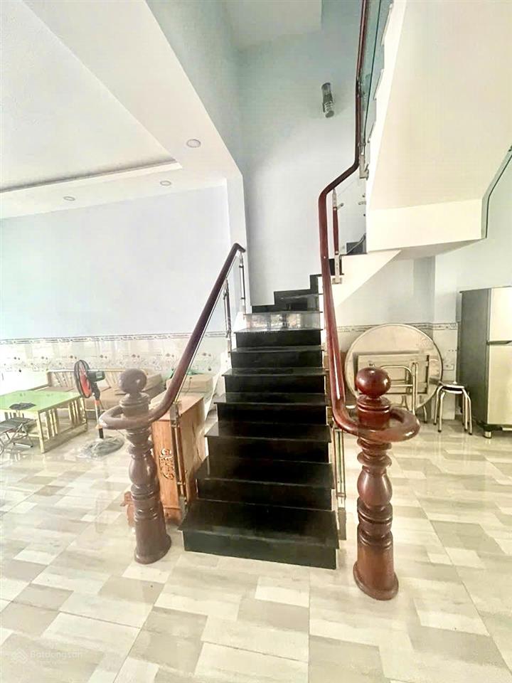 Cho thuê nhà riêng 80m2, 10 triệu vnd tại five new city, view đẹp, giá tốt